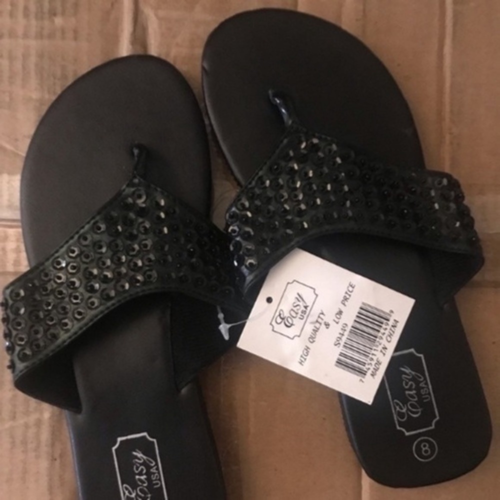 Women's Black Sandals​